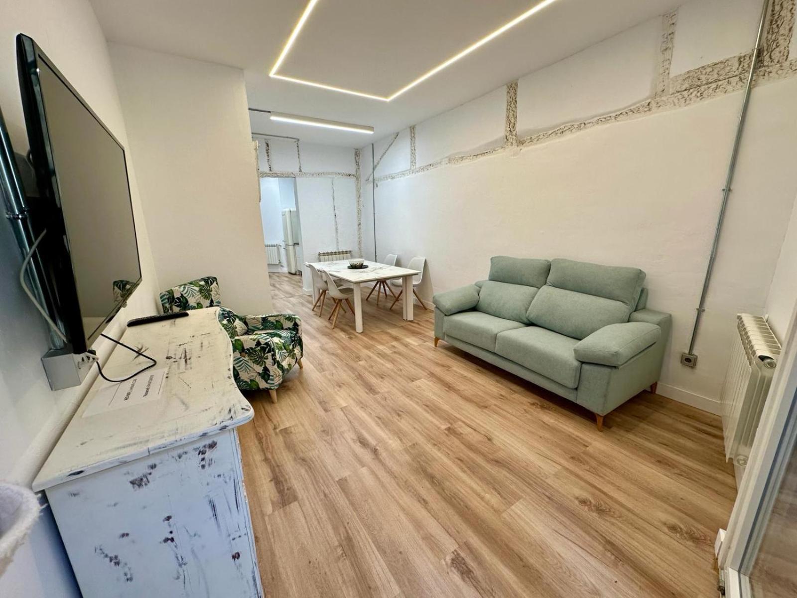 Apartamentos Carolina By Gaiarooms León Exteriér fotografie